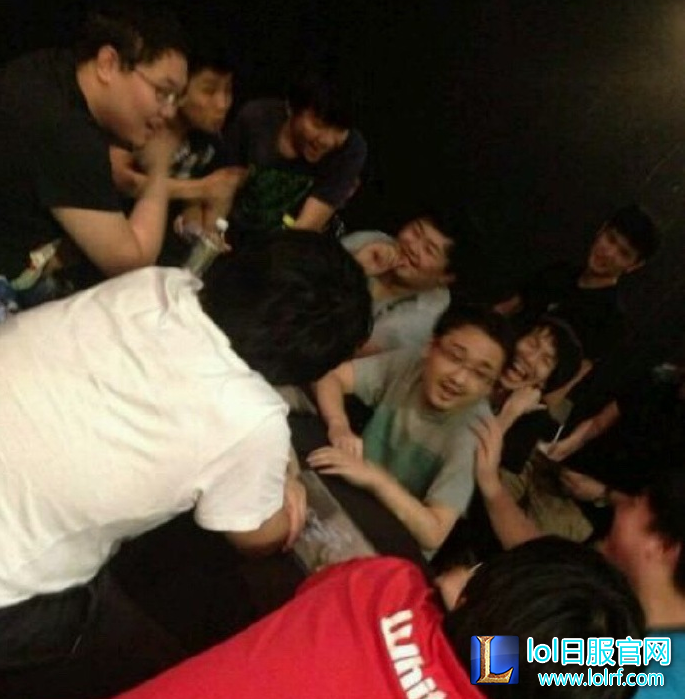 QQ截图20171110045747.png