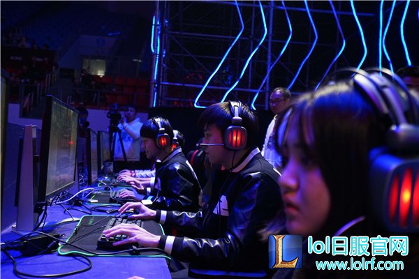 CGU APAC 2017开幕 七彩虹NVIDIA打造电竞盛宴