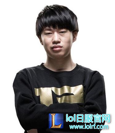 RNG皇族中单小虎个人资料 lol RNG小虎是谁