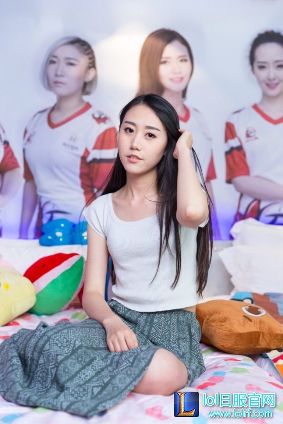 睡衣派对狂欢 TFG美女教你床上新姿势