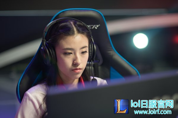 京东游戏妹子杯赛程回顾 女神SOLO火力全开