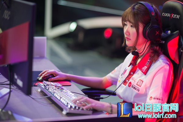 京东游戏妹子杯赛程回顾 女神SOLO火力全开