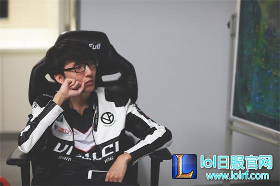LOL赛场五大传说：厂长F4不能刷 Marin不能肥