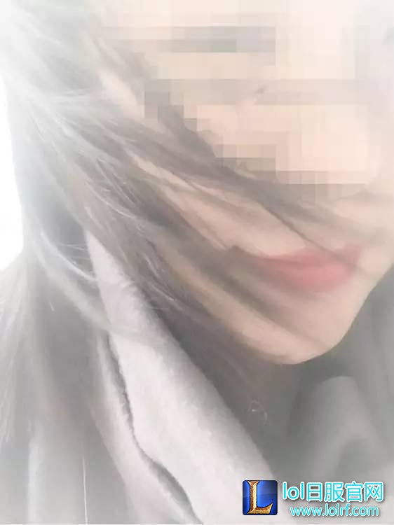 妹纸诉苦：买个70几的皮肤却被骂做小三