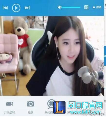 女主播直播时与直播外的形象对比引争议