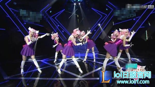 女团真人秀cos英雄联盟表演 遭遇犀利点评