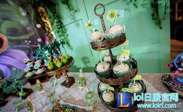 LOL情侣玩家举办游戏主题婚礼 这波给几分