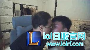LOL笑笑女友慧慧过生日被直接Gank求婚啦！