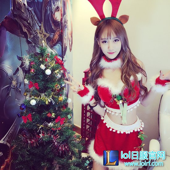 南波儿主播间地址 lol女主播南波儿喊麦视频