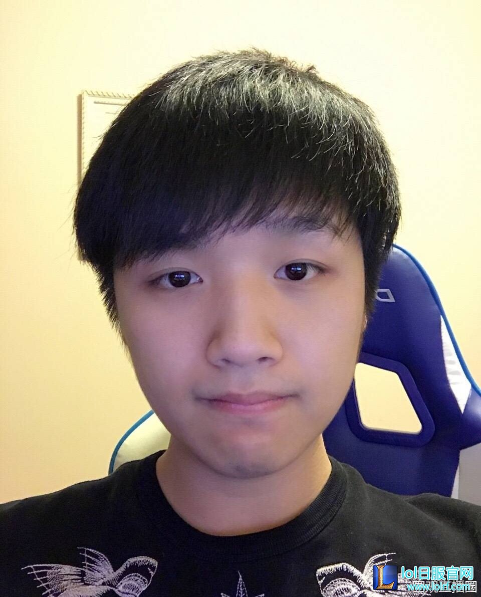 专访微笑:让我再年轻十岁我就复出