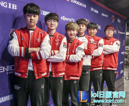 SKT的胜利秘诀：绝无仅有的第六人战术