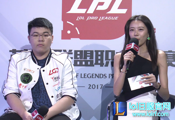 GodV采访：希望胜利能给队伍带来信心