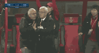 进球后，里皮是最平静的那个。