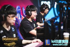 国民老公要换人了：Uzi瘦下来竟这么帅,lol日服