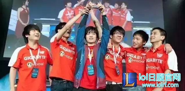 人皇sky:WE战队英雄联盟MSI比赛进入四强以后