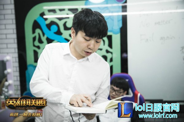 洲际赛区对抗战 LPL赛区的四大军师