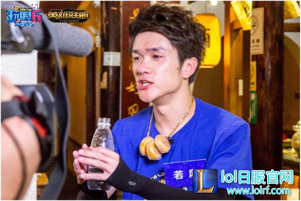 图5：风队，你怎么了？.jpg