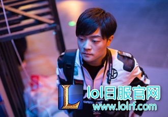 龙哥力挽狂澜！VG让一追二击溃IG